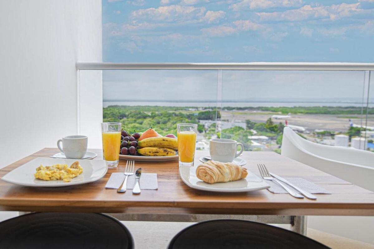 Apartamento Luxurious Apartasuit Cartagenabeach1139 Cartagena